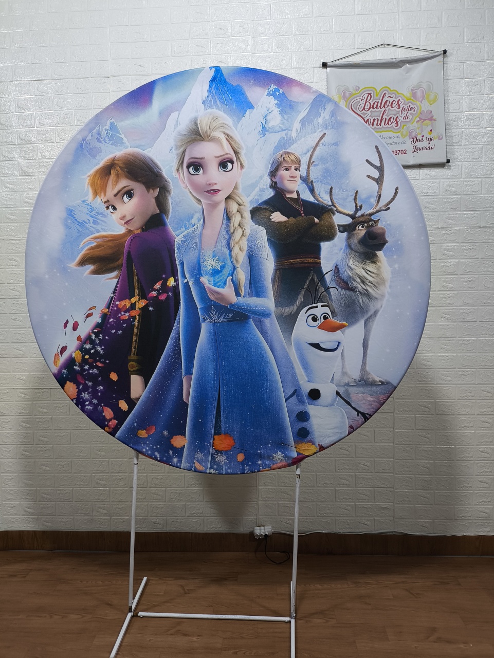 Painel 150X150 Frozen E Amigos - Baloesfeitosdesonhos 