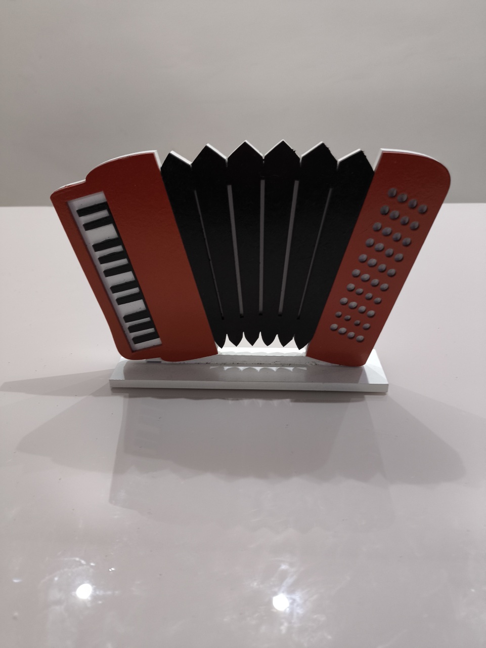 Display 3D Sanfona Vermelho Branco E Preto - Baloesfeitosdesonhos 