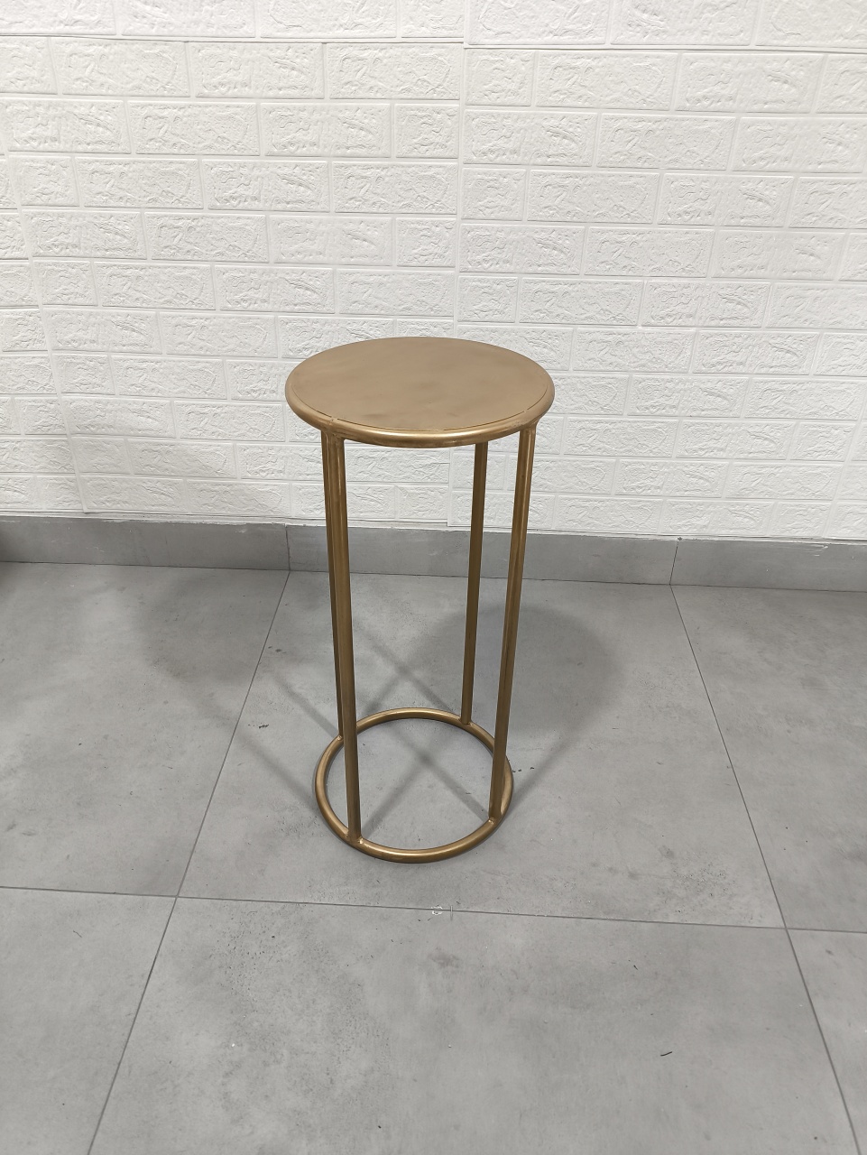 Mesa Dourado P O 60 Cm - Baloesfeitosdesonhos 