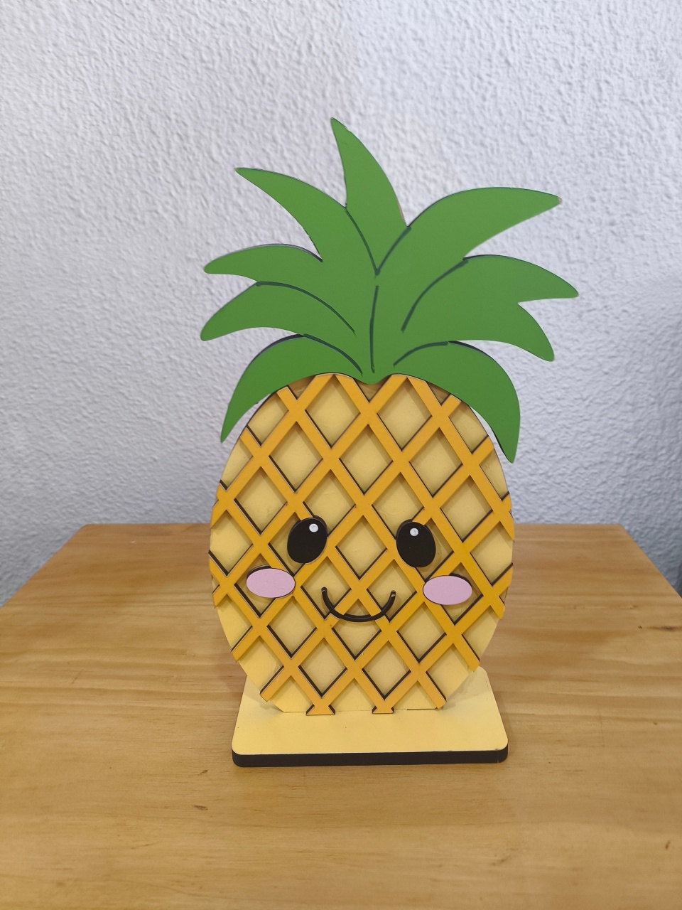 Display 3D Abacaxi - Baloesfeitosdesonhos 