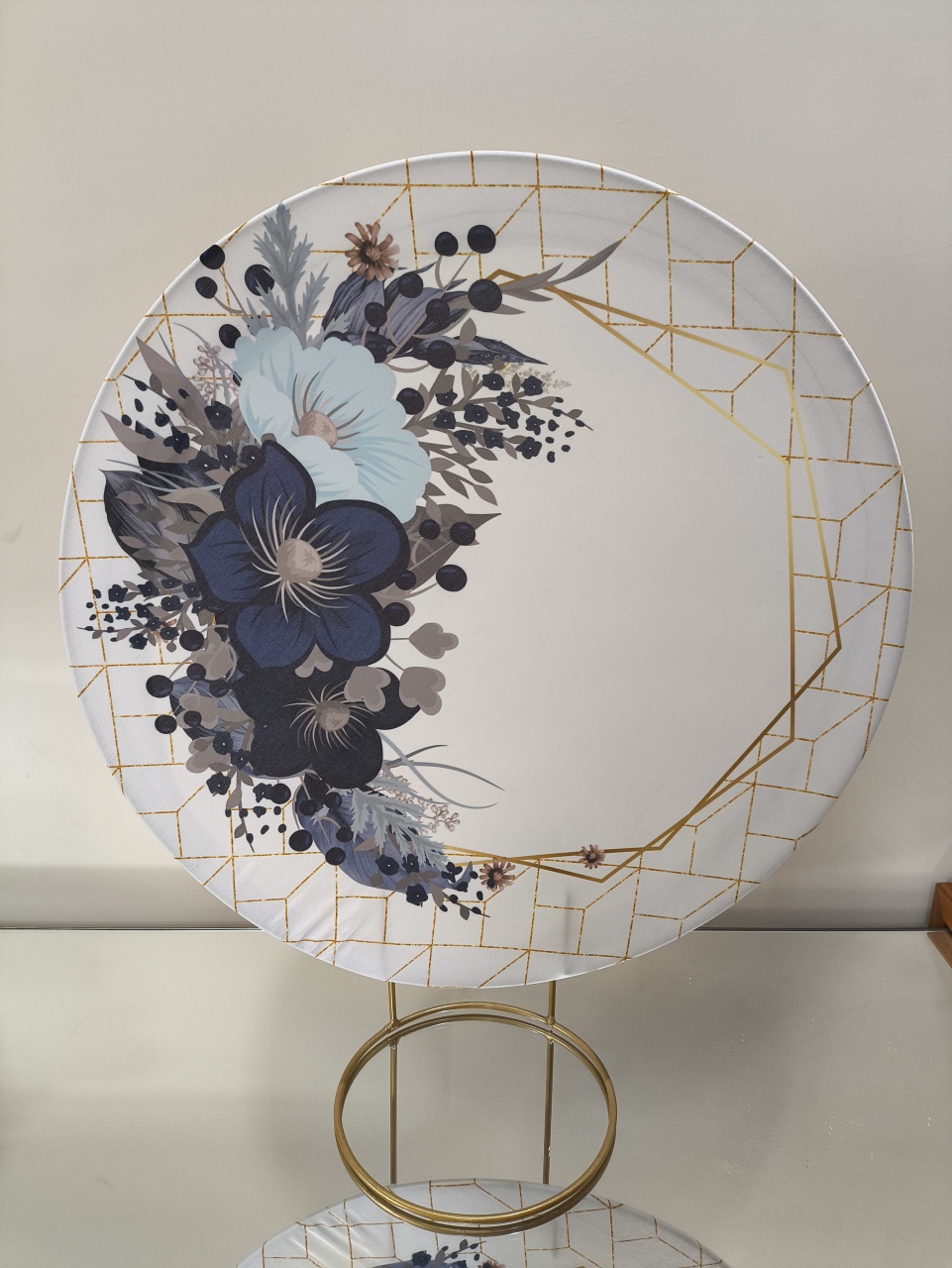 Mini Painel Branco Floral Azul 50X50 - Baloesfeitosdesonhos 