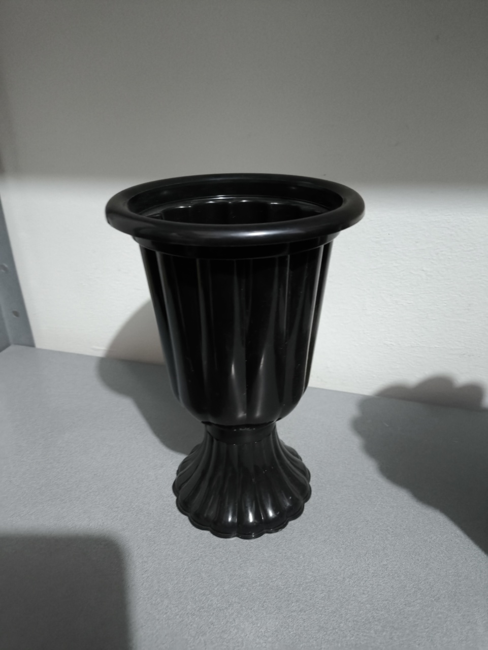 Vaso Grego Preto 25 Cm - Baloesfeitosdesonhos 