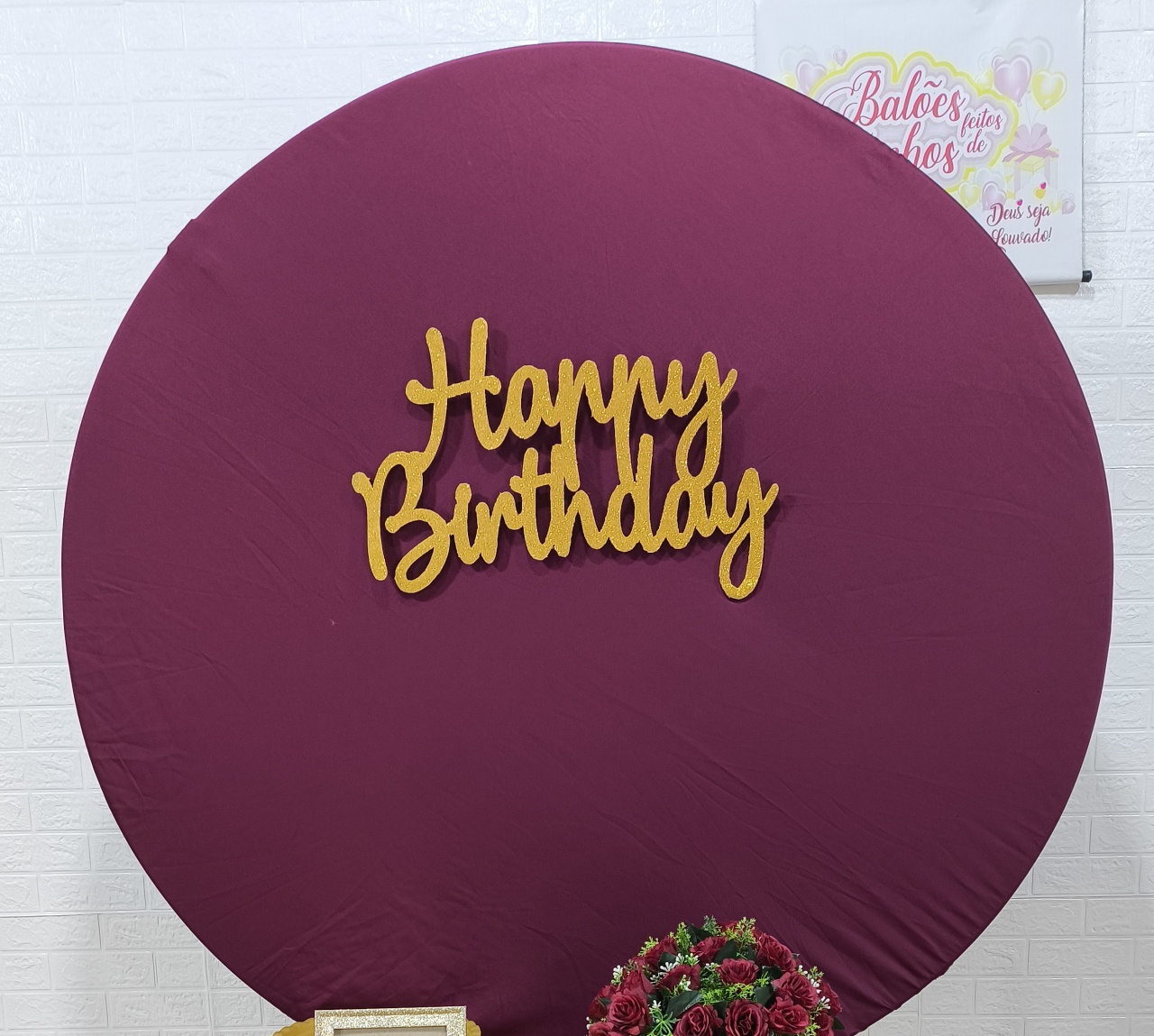 Painel Redondo Vinho/ Marsala 150X150 - Baloesfeitosdesonhos 