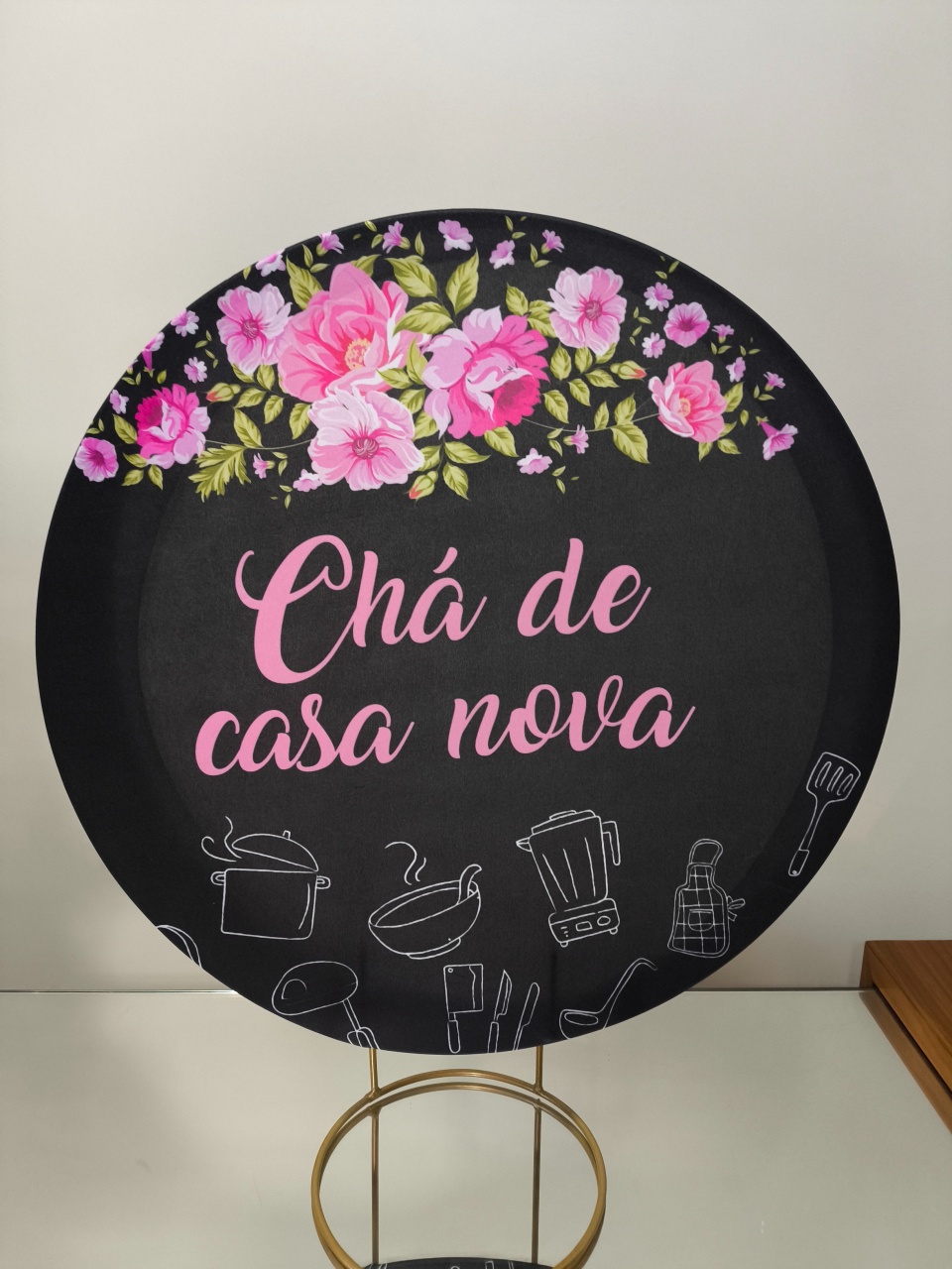 Painel de Mesa 50X50 Chá de Casa Nova - Baloesfeitosdesonhos 
