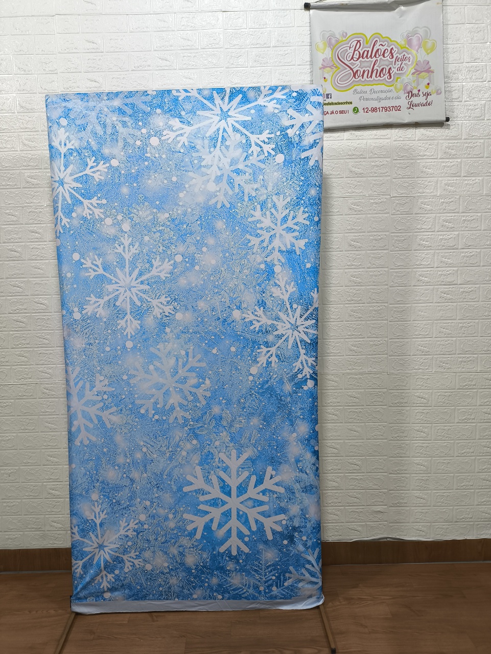 Painel Retangular 2X1 Flocos de Neve - Baloesfeitosdesonhos 