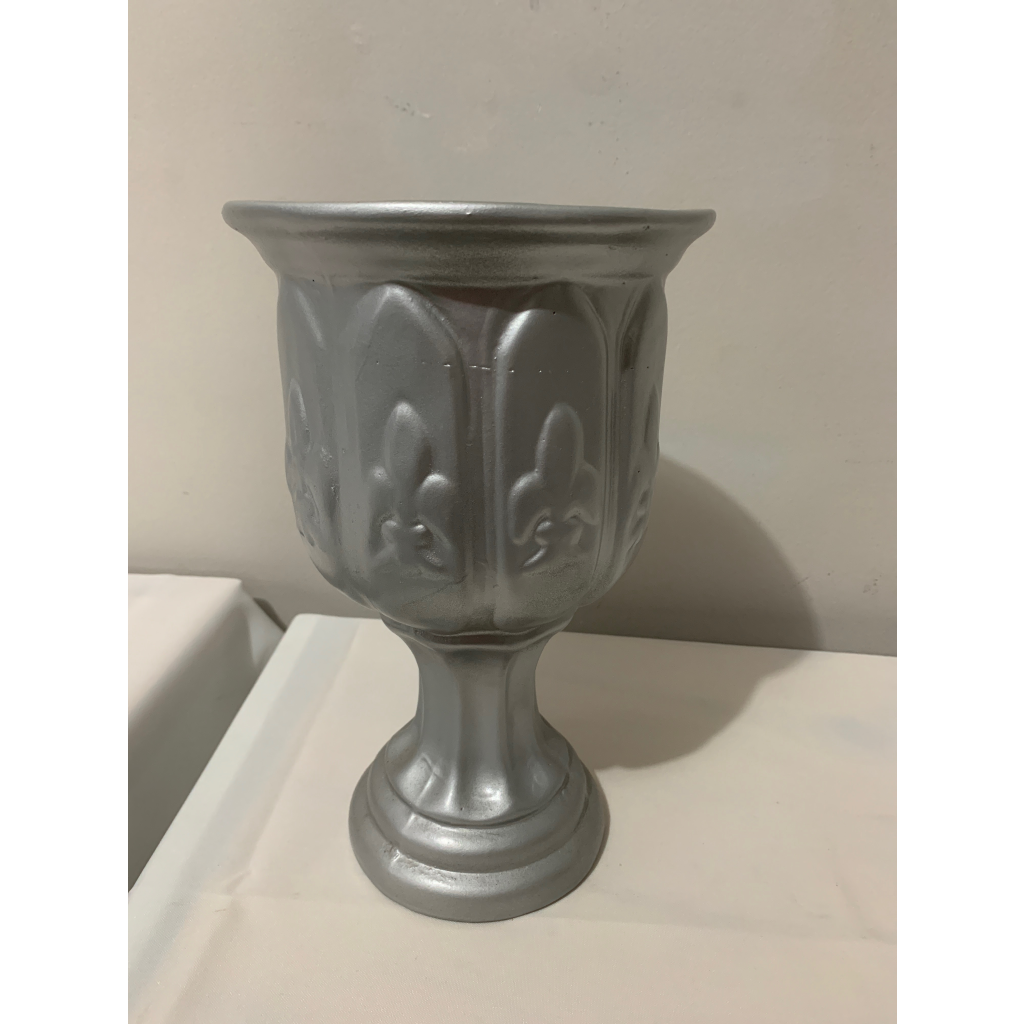 Vaso Flor de Liz - i9festas
