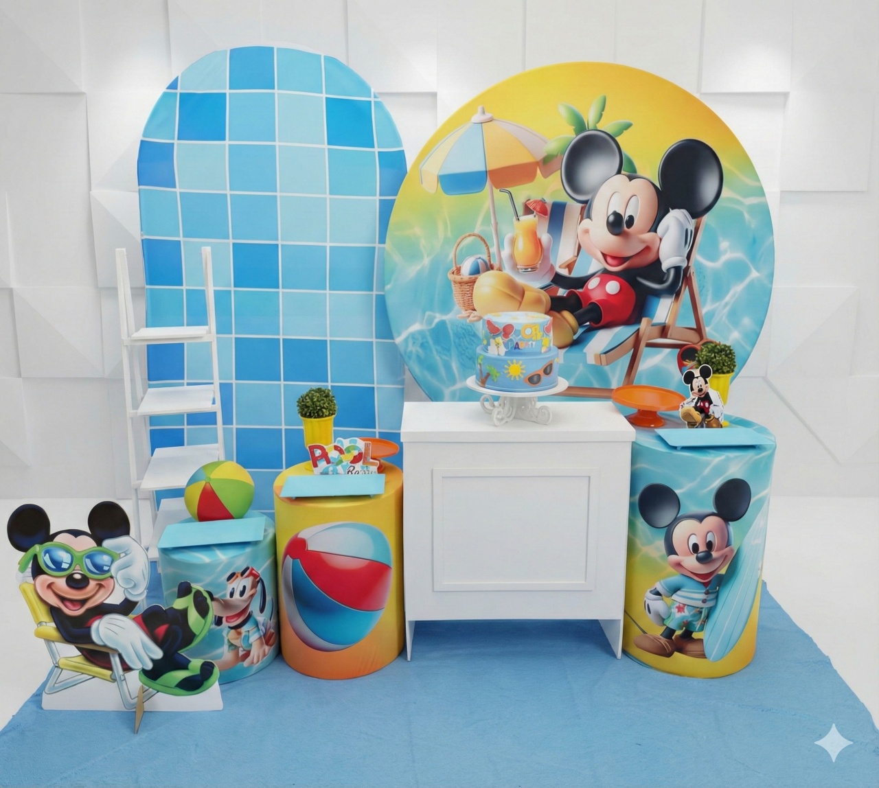 Mickey Pool Party Luxo  - GabiSantosDecor