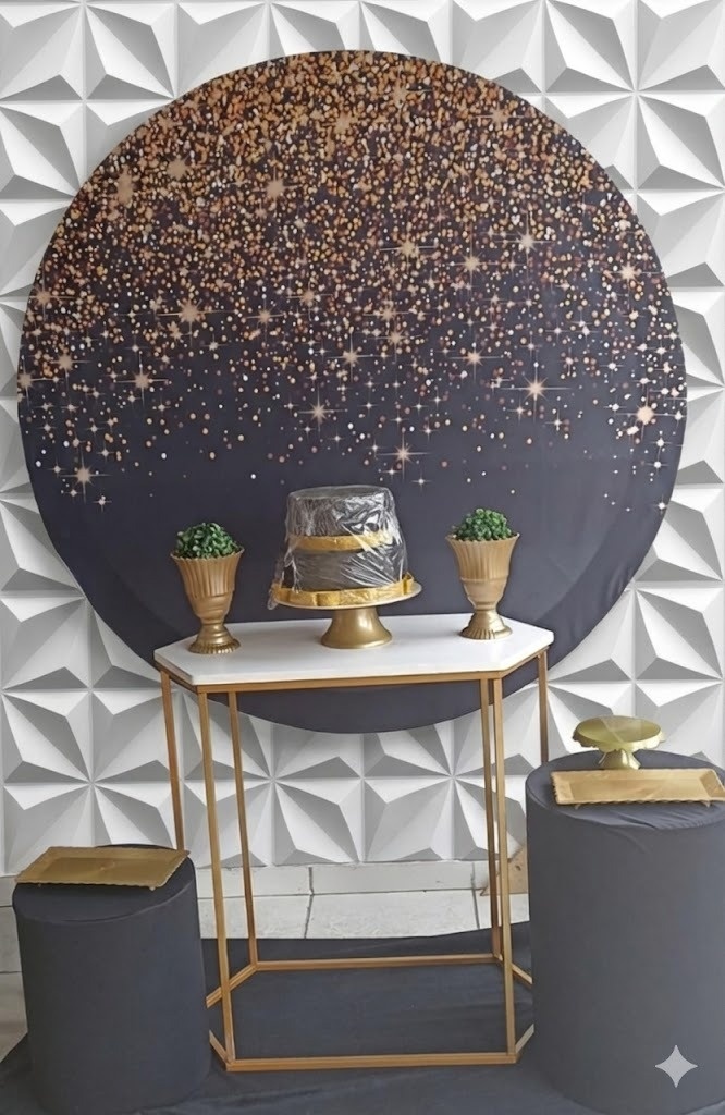 Preto Com Dourado Mesa Sextavado  - GabiSantosDecor