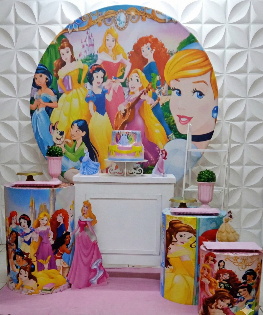 Princesas Ouro  - GabiSantosDecor