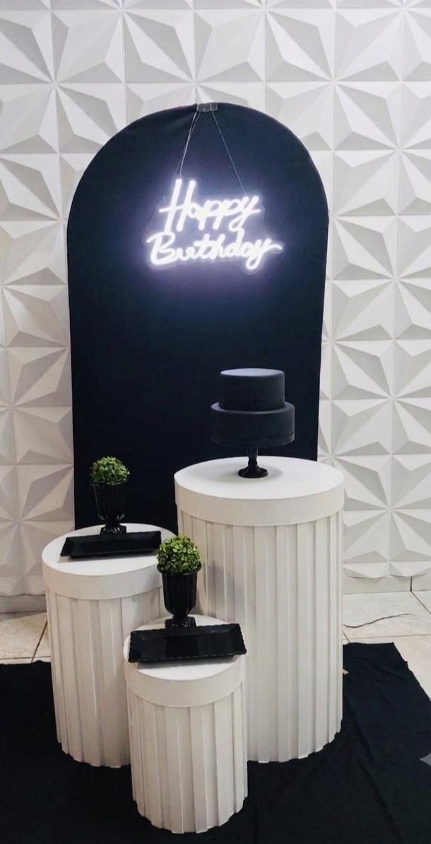 Preto Ripado Led - GabiSantosDecorhttps://loquefacil.com/c/gabisantosdecor