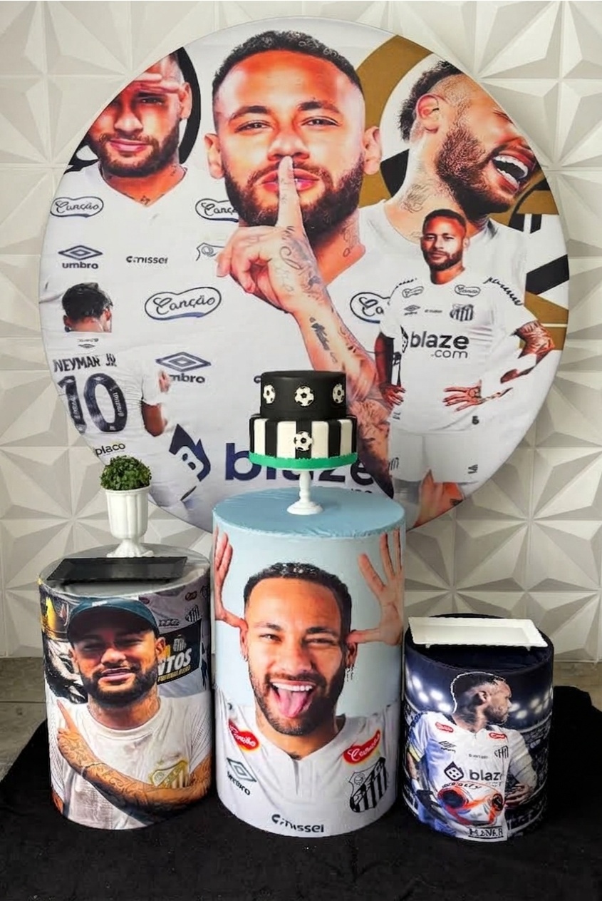 Neymar Bronze - GabiSantosDecorhttps://loquefacil.com/c/gabisantosdecor