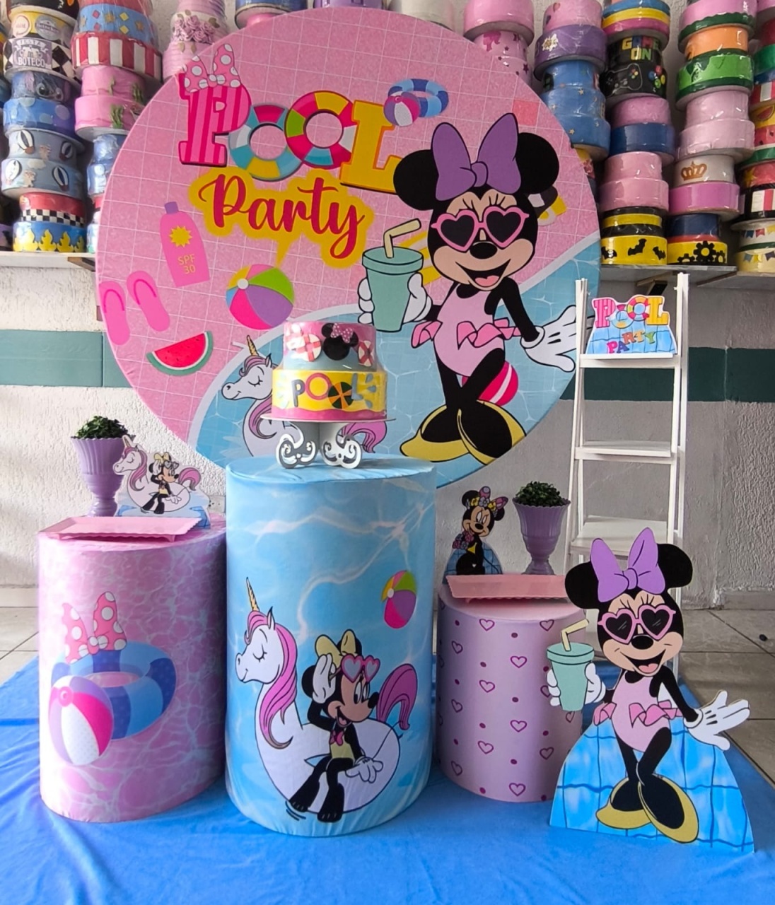 Minnie Pool Party Prata  - GabiSantosDecor