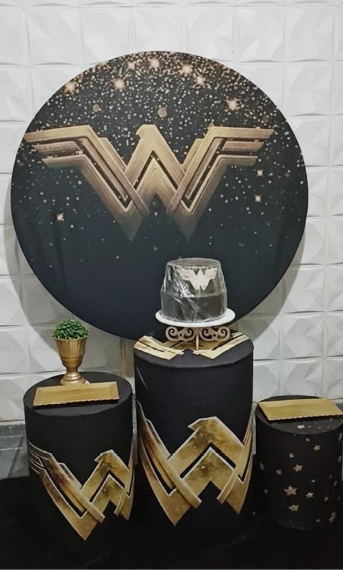 Mulher Maravilha Preto Bronze - GabiSantosDecor