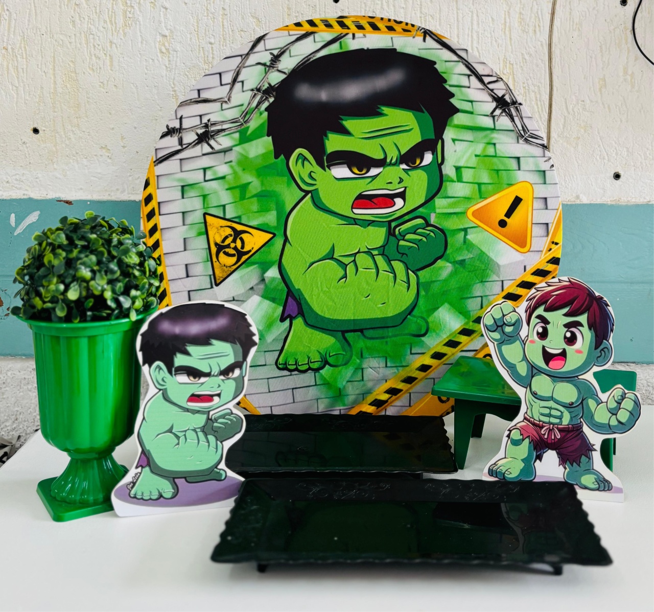 Hulk Cut Mesa Bronze  - GabiSantosDecor