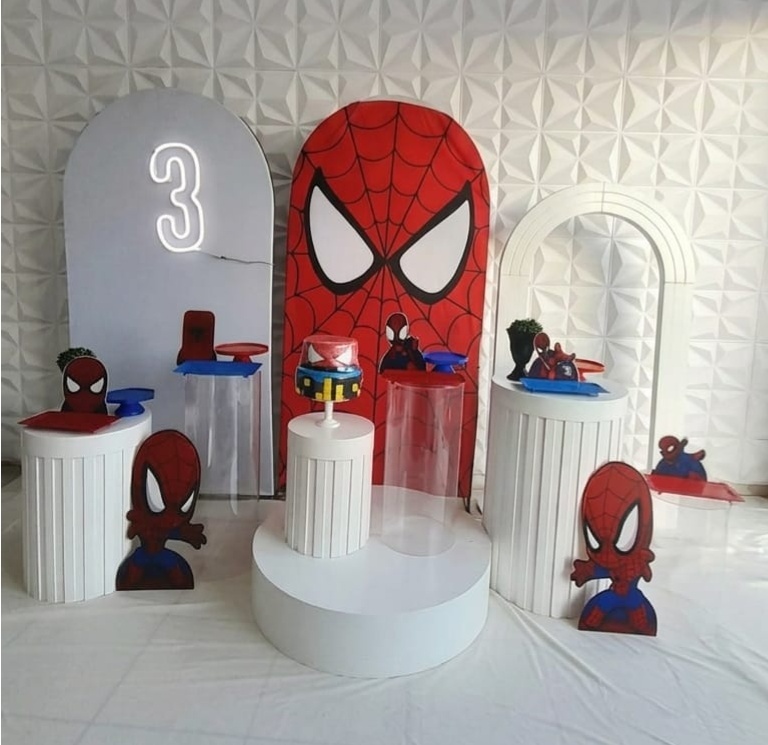 Composição Homem Aranha Cut - GabiSantosDecorhttps://loquefacil.com/c/gabisantosdecor
