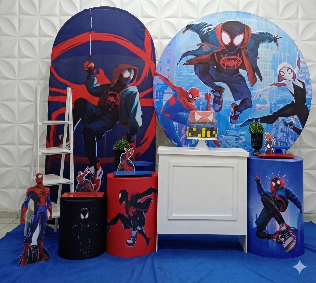 Homem Aranha Verso Luxo  - GabiSantosDecor