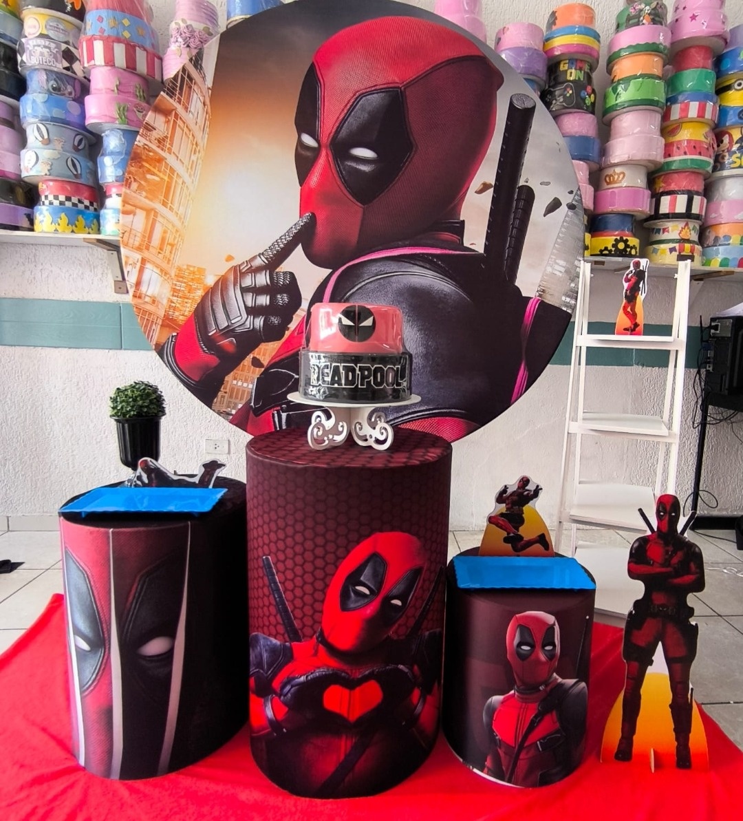 Dead Pool Prata  - GabiSantosDecor