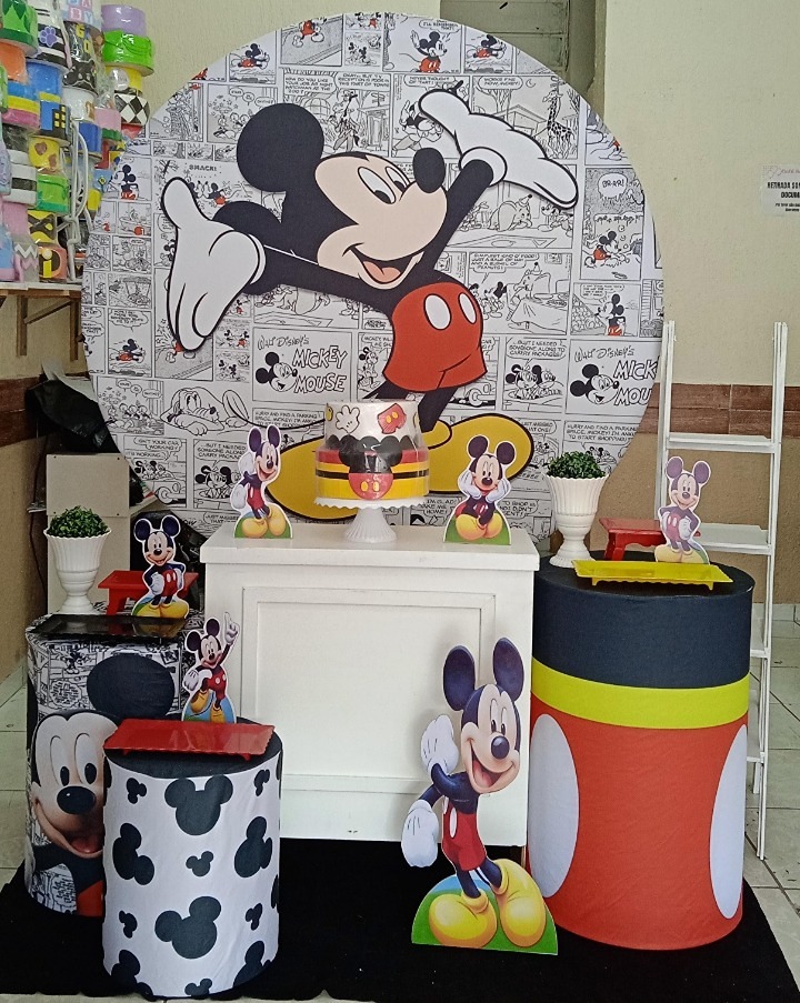Mickey Preto Ouro  - GabiSantosDecor