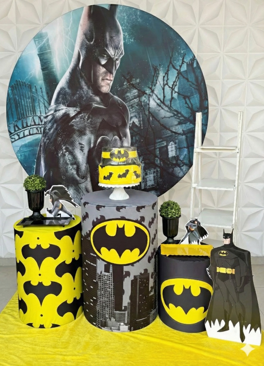 Batman Amarelo Prata - GabiSantosDecor