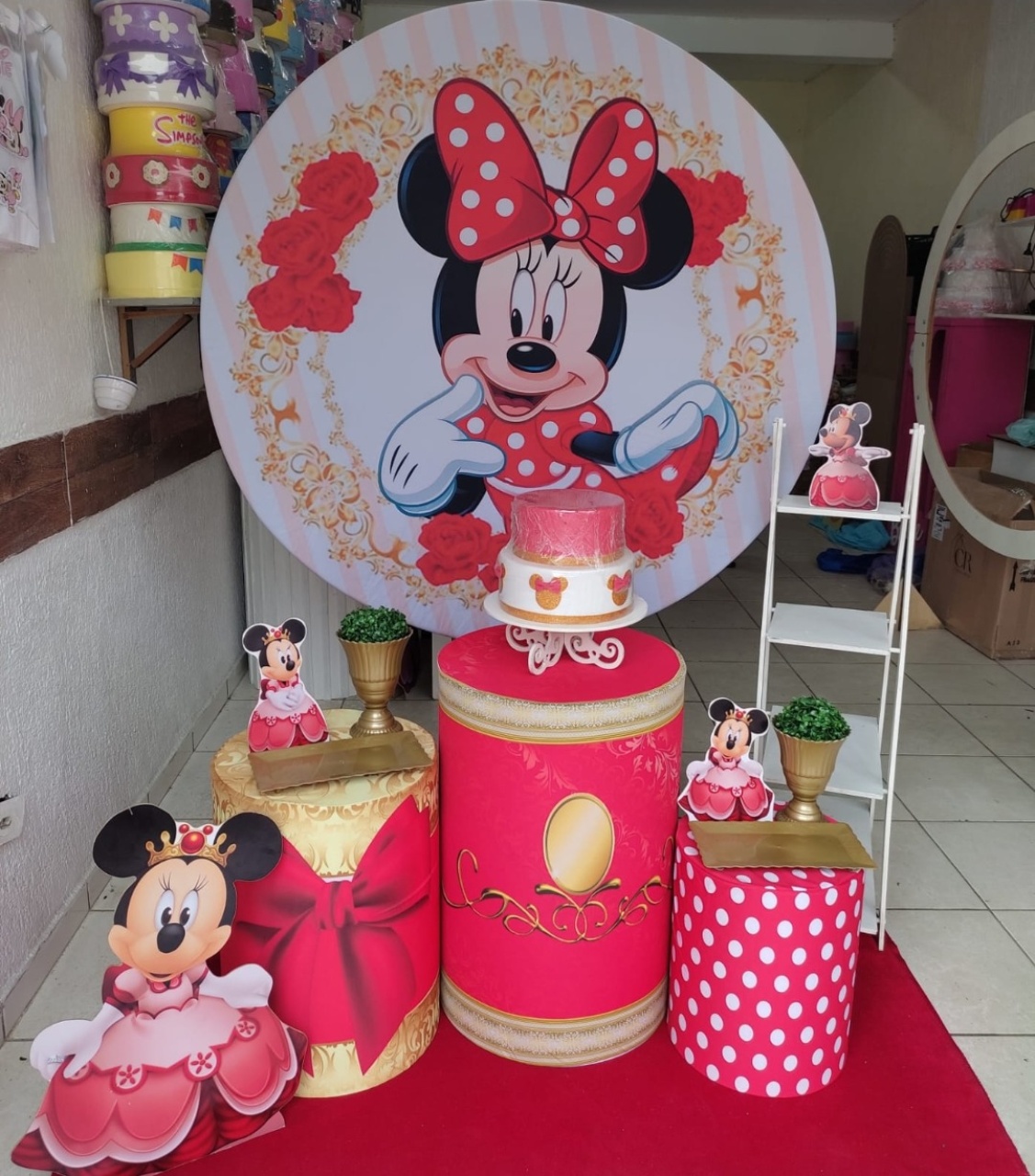 Minnie Vermelha 1 Prata  - GabiSantosDecor