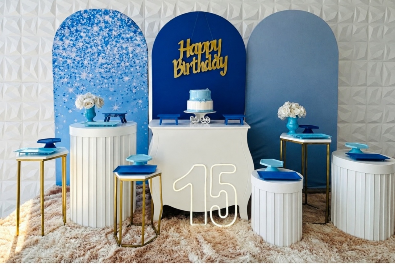 Composição Azul 2 - GabiSantosDecorhttps://loquefacil.com/c/gabisantosdecor