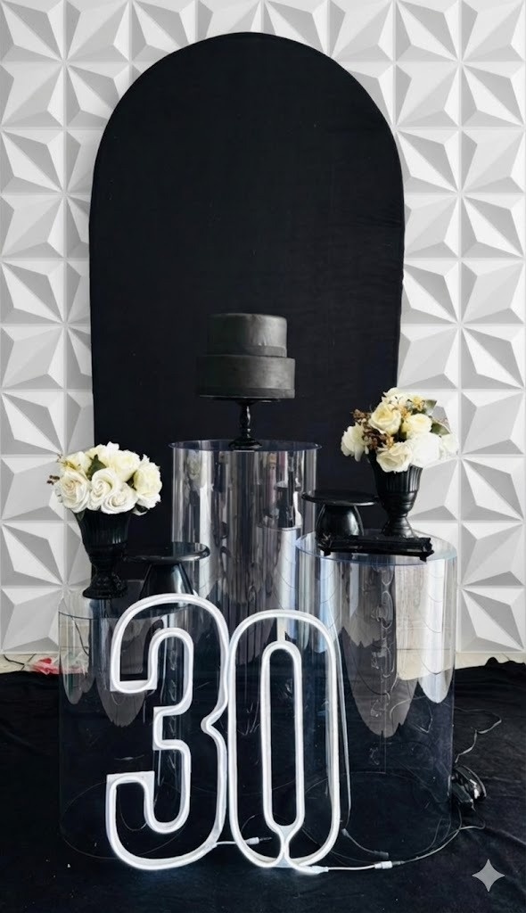 Preto Acrilico - GabiSantosDecorhttps://loquefacil.com/c/gabisantosdecor