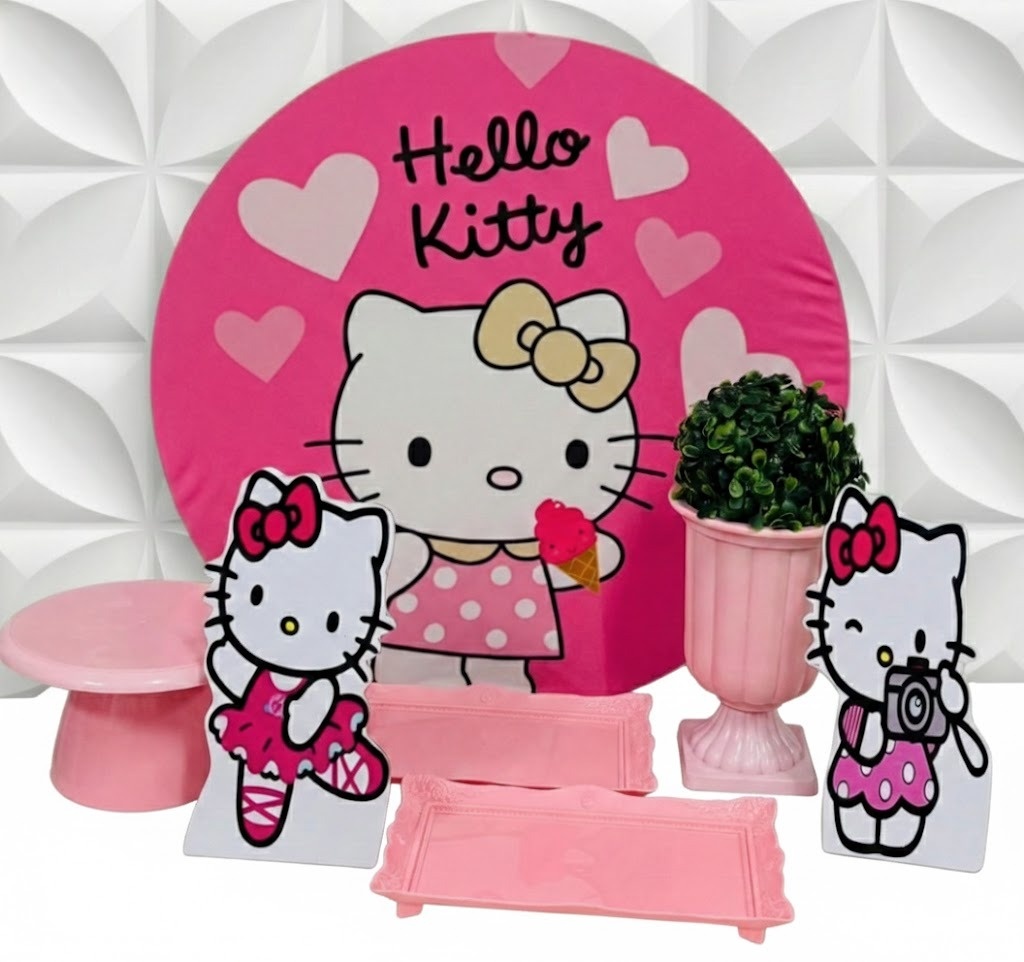 Hello Kitty Mesa - GabiSantosDecor