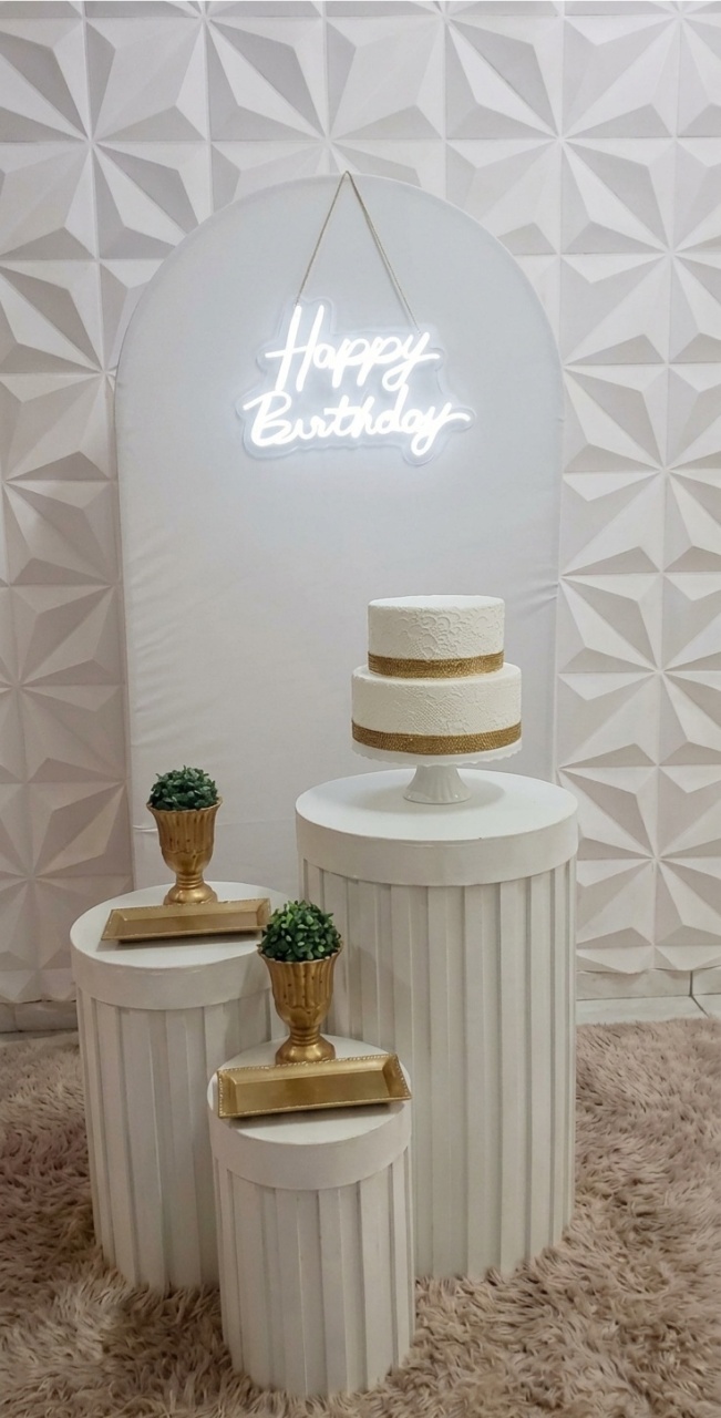 Branco Ripado Led - GabiSantosDecorhttps://loquefacil.com/c/gabisantosdecor