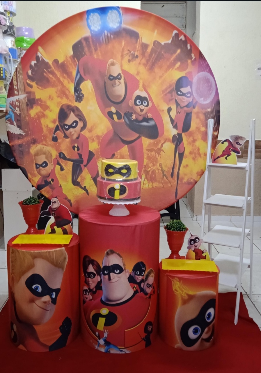 Os Incríveis Prata  - GabiSantosDecor
