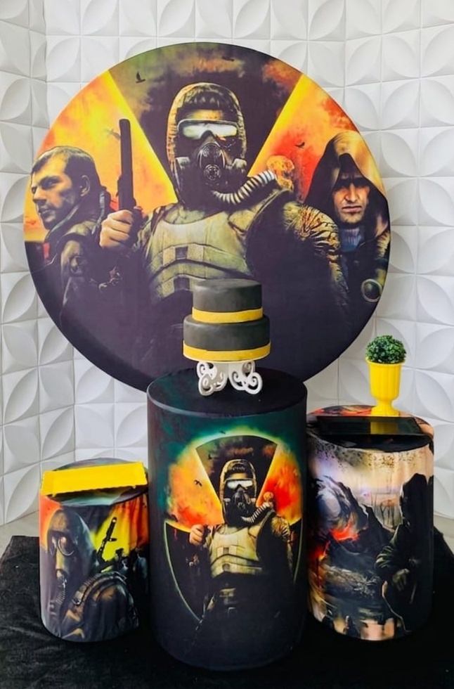 Stalker Bronze - GabiSantosDecorhttps://loquefacil.com/c/gabisantosdecor