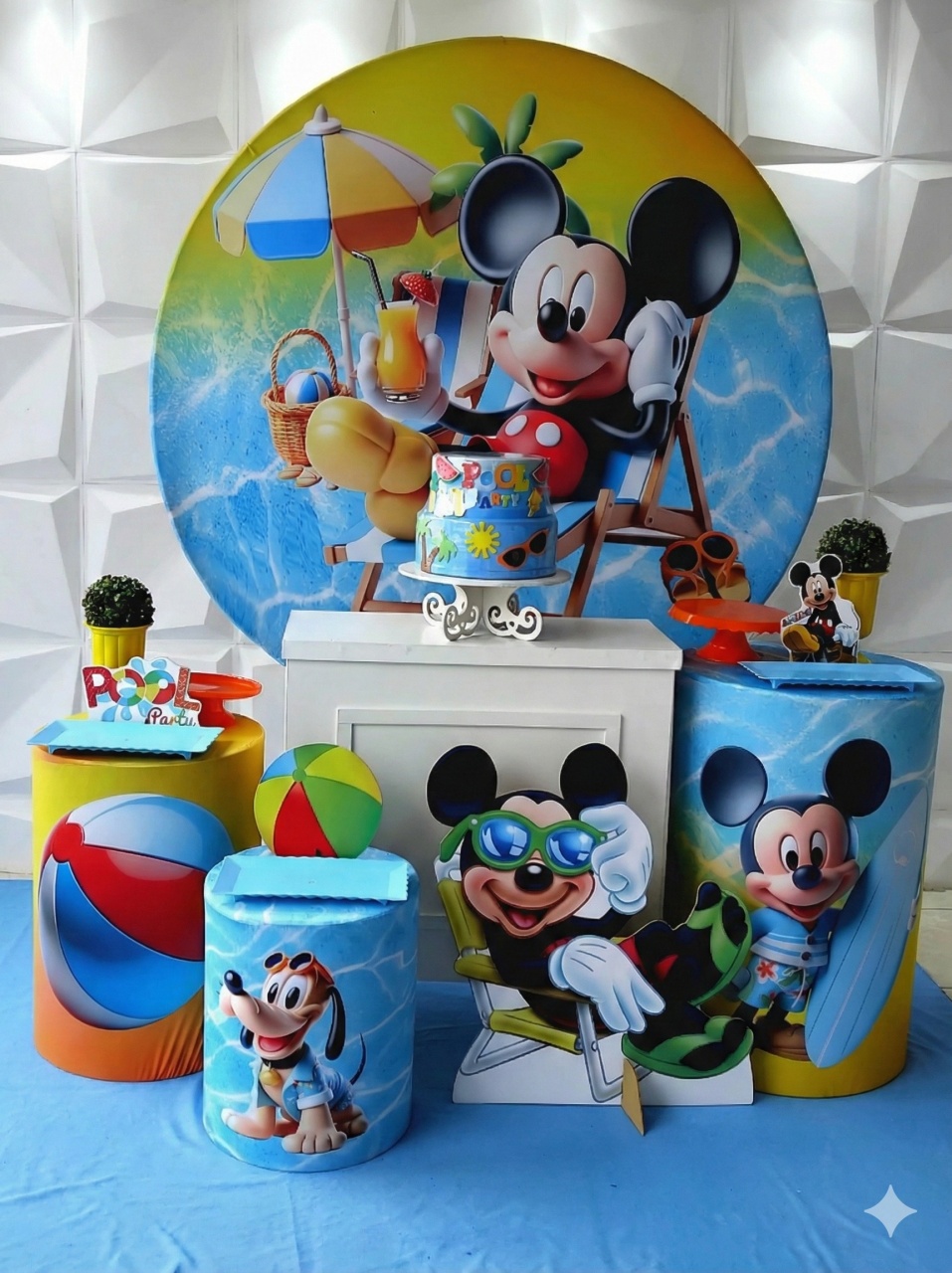 Mickey Pool Party Ouro - GabiSantosDecor