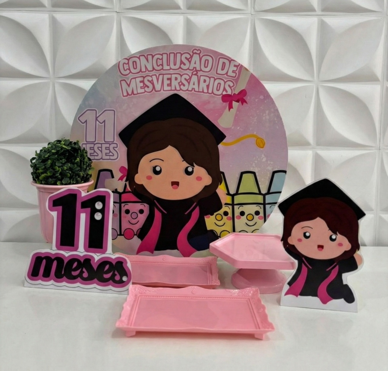 Decoração Mesa 11 Meses  - GabiSantosDecorhttps://loquefacil.com/c/gabisantosdecor