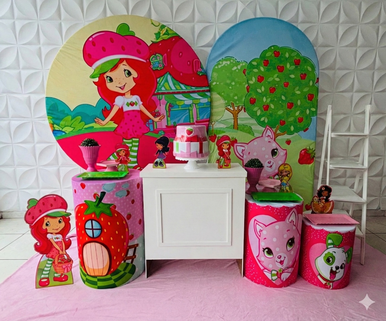 Moranguinho Grande Luxo  - GabiSantosDecor