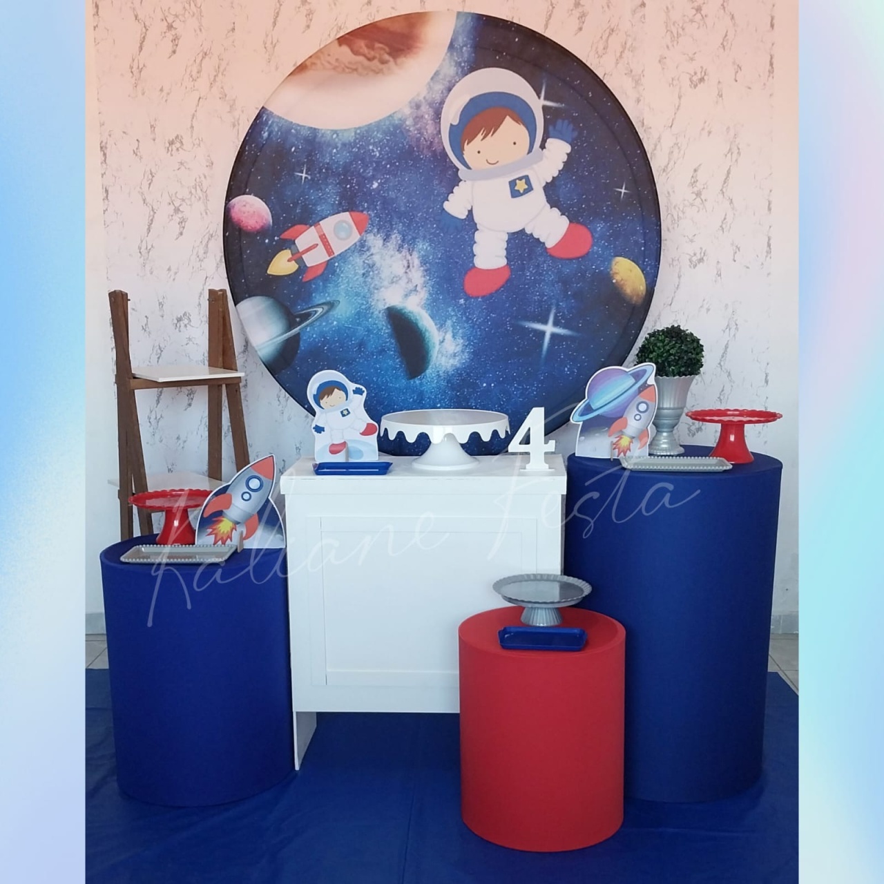 Astronauta Vermelho E Azul - Kit Ouro - Kaliane Festa Pegue e Monte