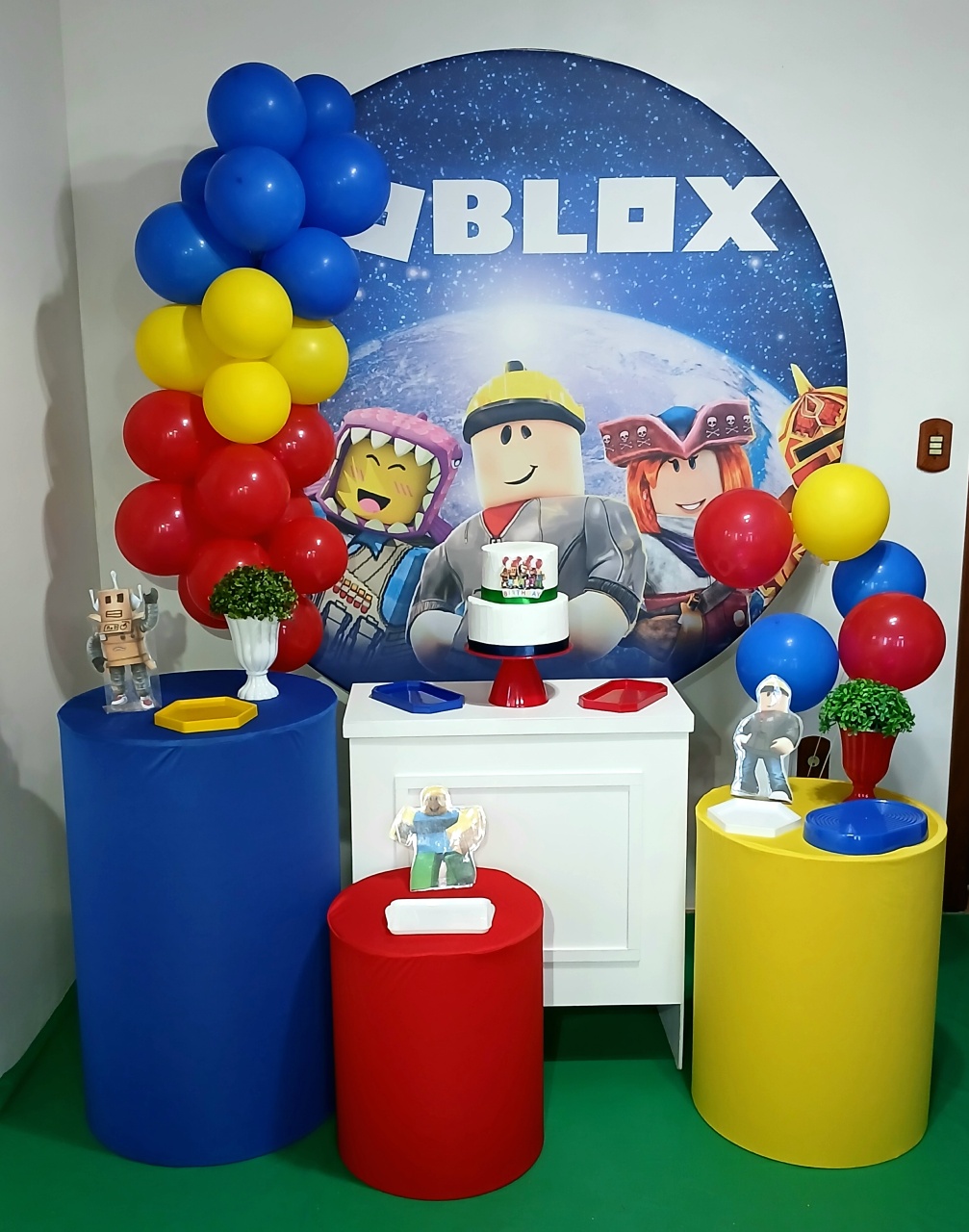 Kit Roblox Medio - Guaiba Pegue e Monte 