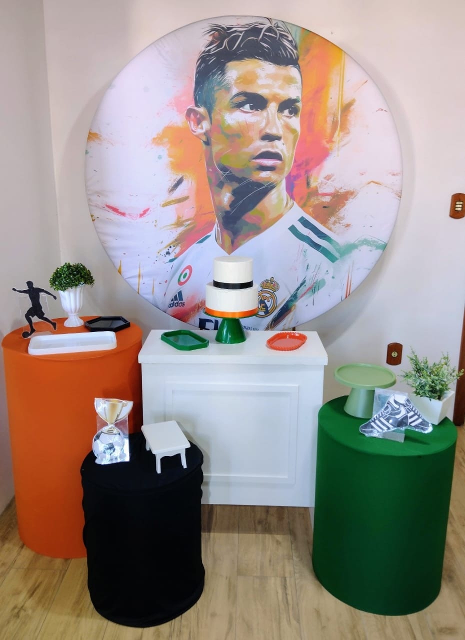 Kit Cristiano Ronaldo Médio - Guaiba Pegue e Monte 