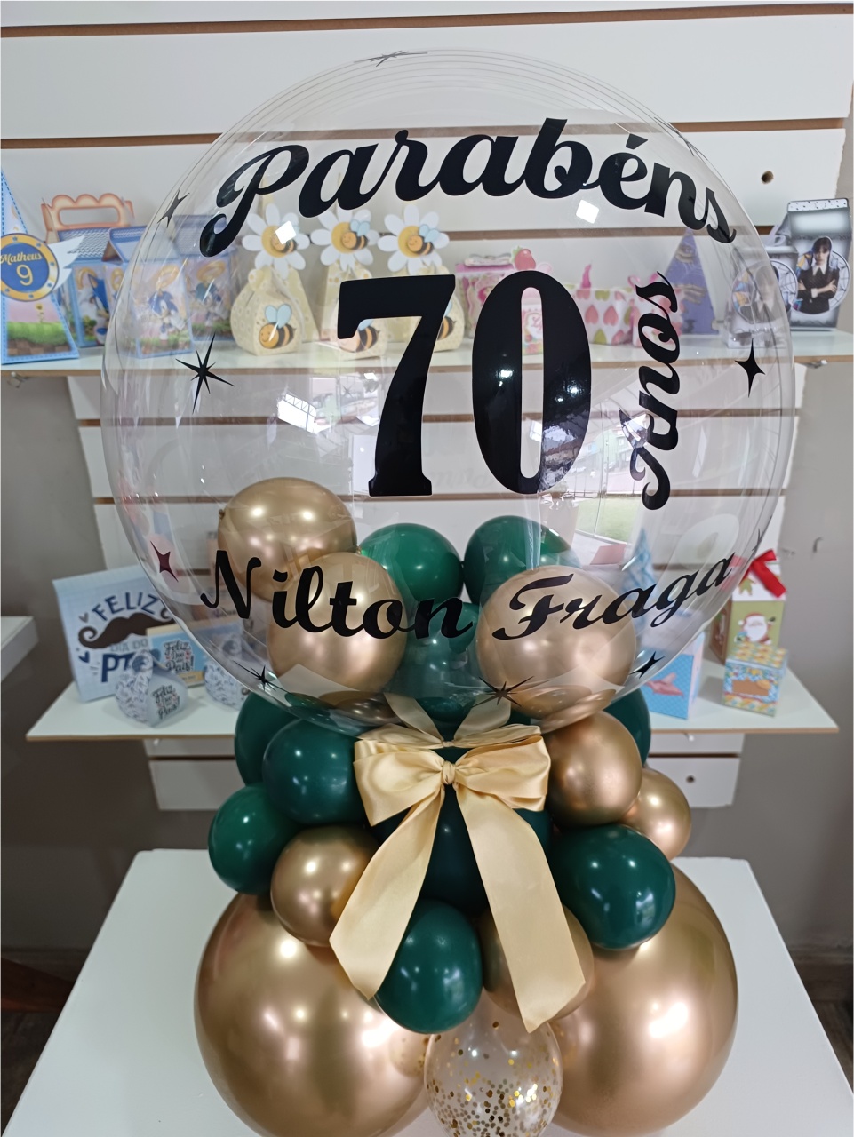 Arranjo de Balões 70 Anos - FuzarkaFestas