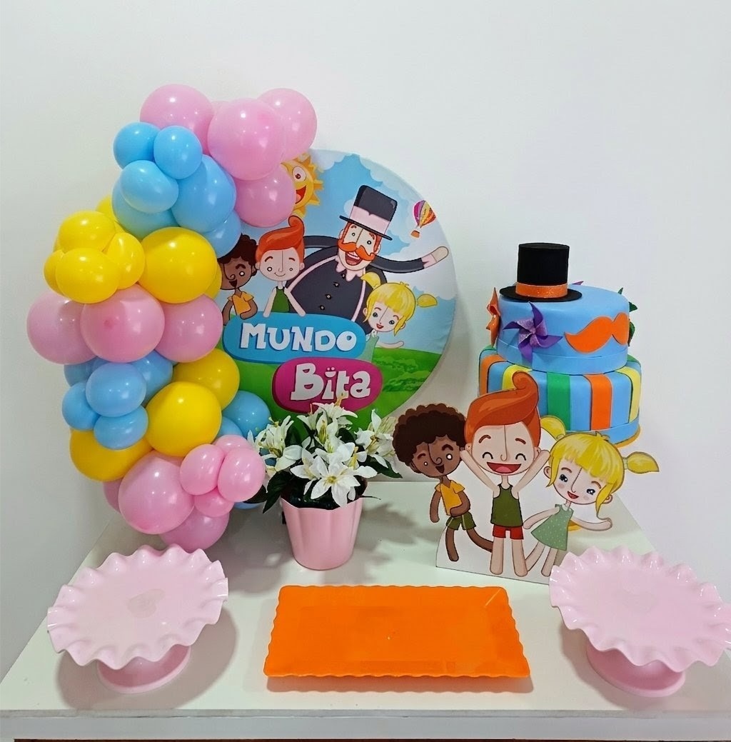 Festa Na Mesa Mundo Bita Menina - FuzarkaFestas