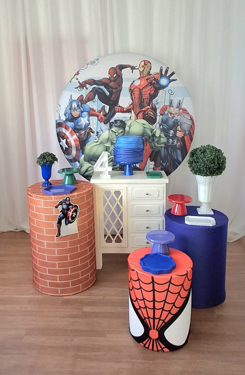 Os Vingadores Kit Master - FESTEJAR PEGUE E MONTE E BALÕES