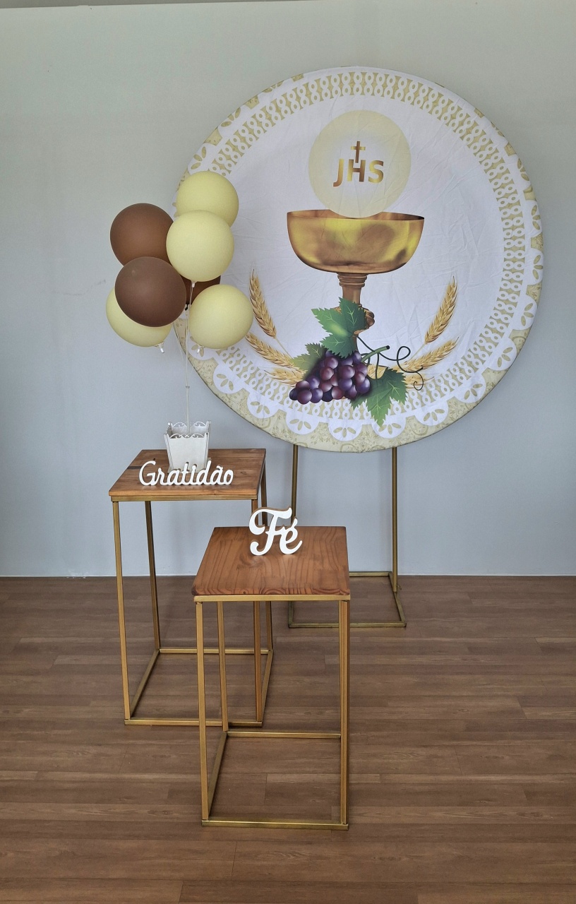 Kit Cenário 1° Comunhão - FESTEJAR PEGUE E MONTE E BALÕES