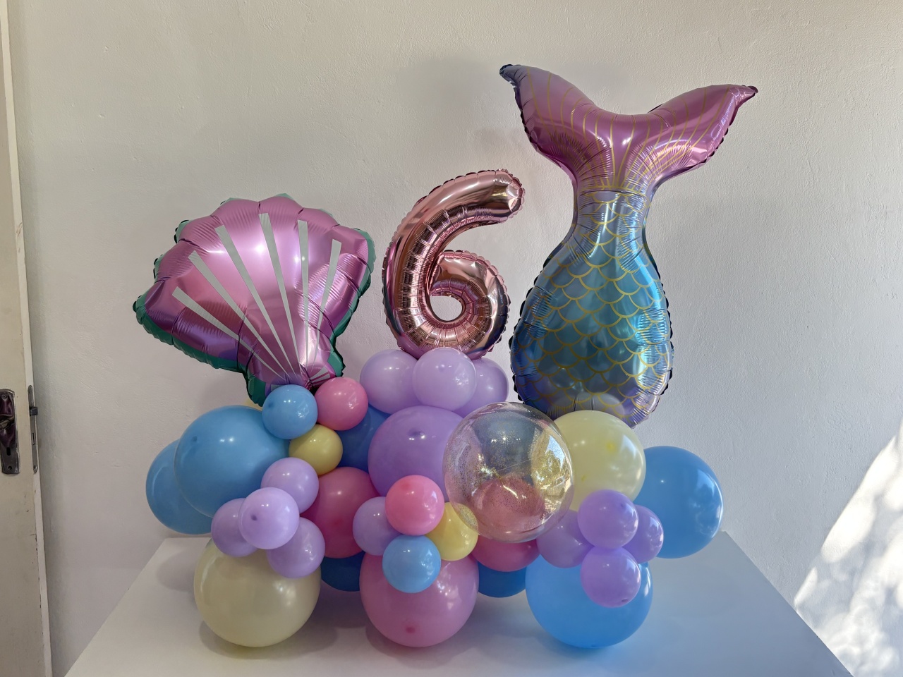 Arranjo Triplo de Balões Personalizados - Azza Decor
