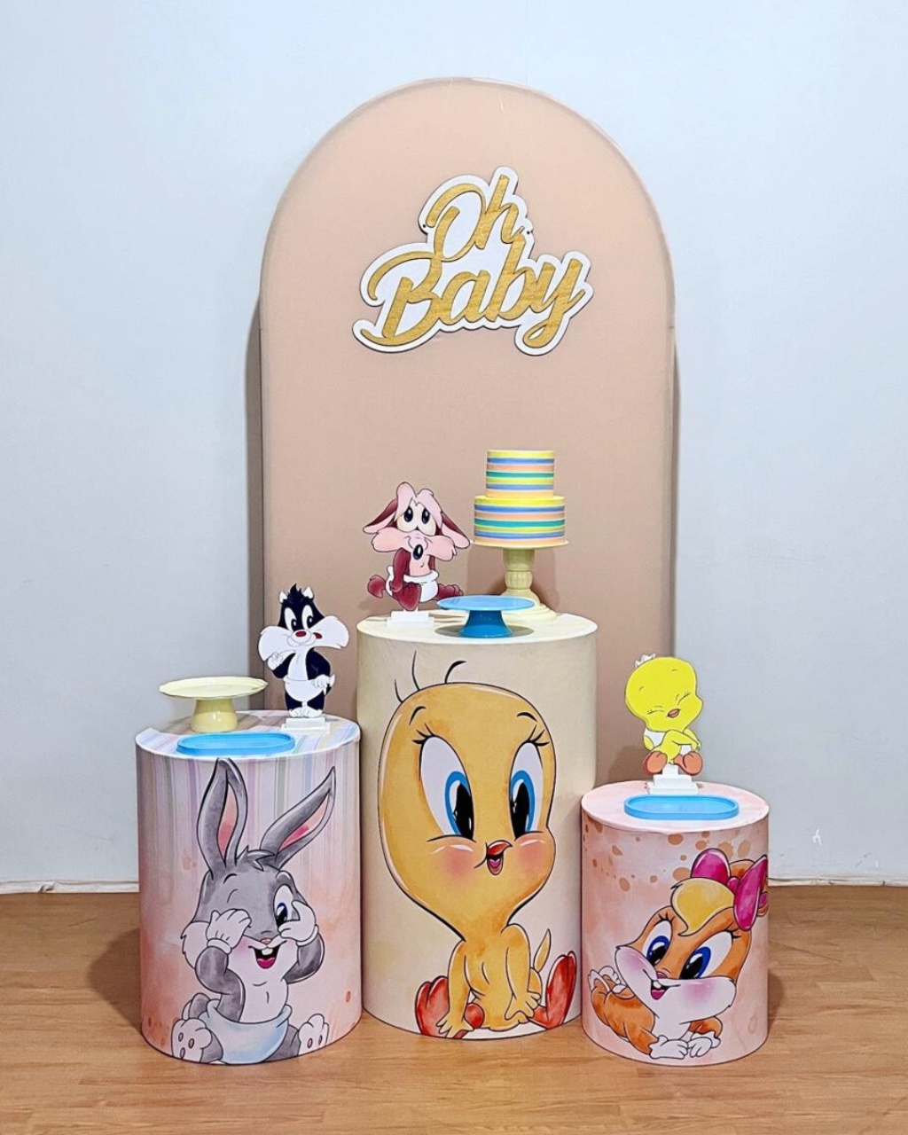 Baby Looney Tunes - Kit Promocional Prata C/Painel Romano Nude - FestAí Pegue Monte