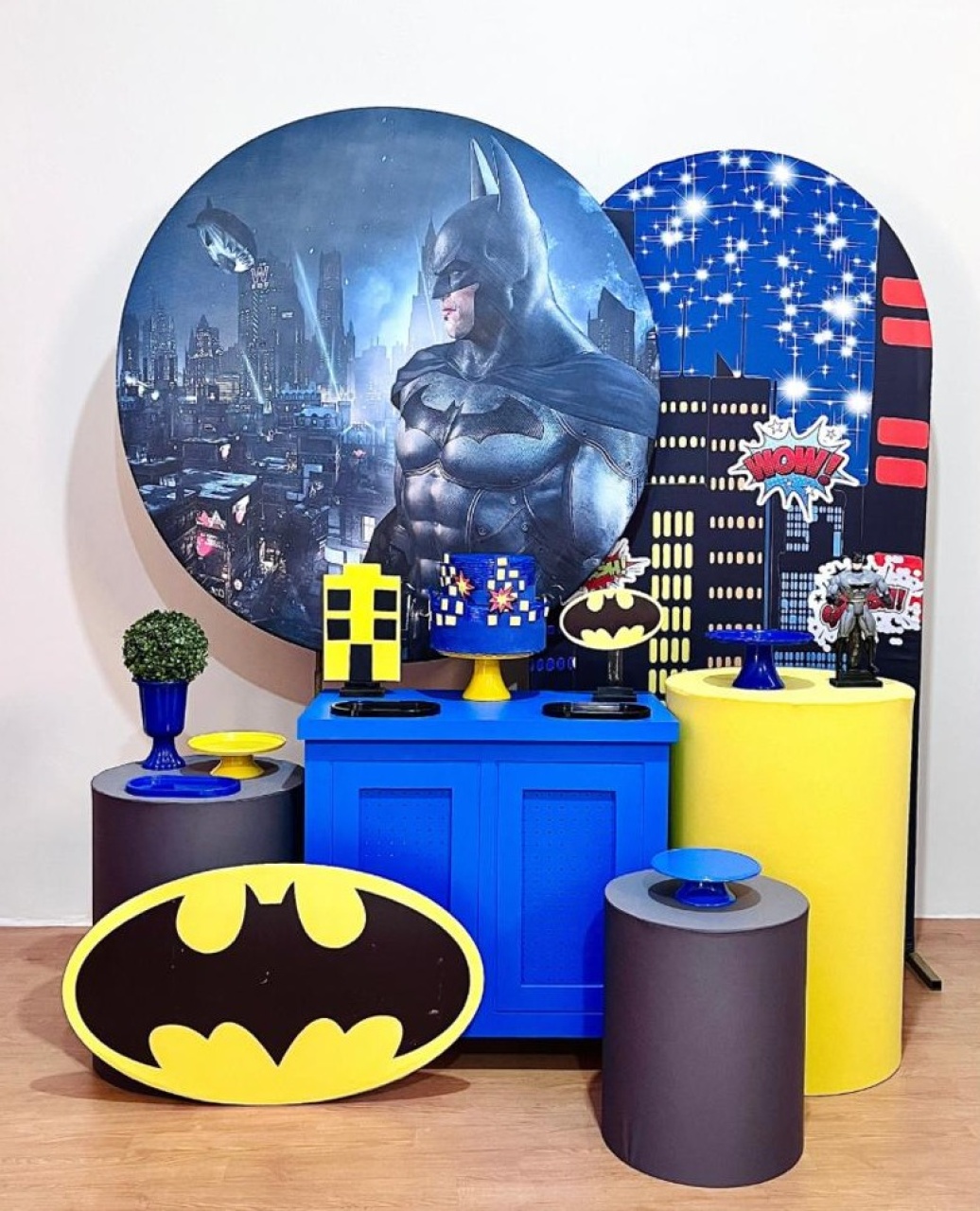 Batman - Kit Promocional Diamante/Prédio - FestAí Pegue Monte