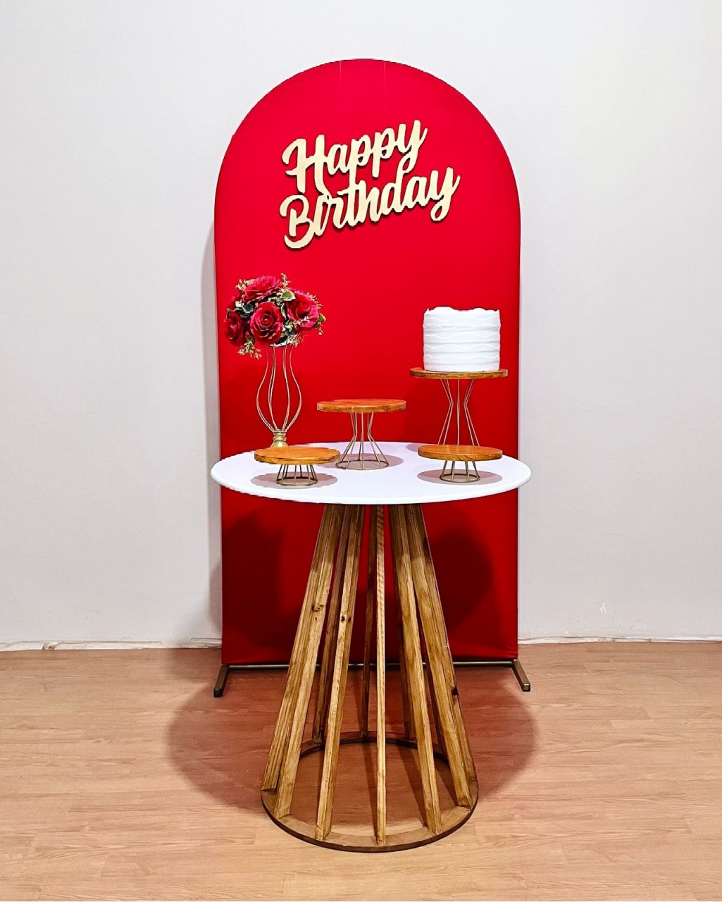 Kit Happy Bday - Vermelho Com Mesa Cone - FestAí Pegue Monte