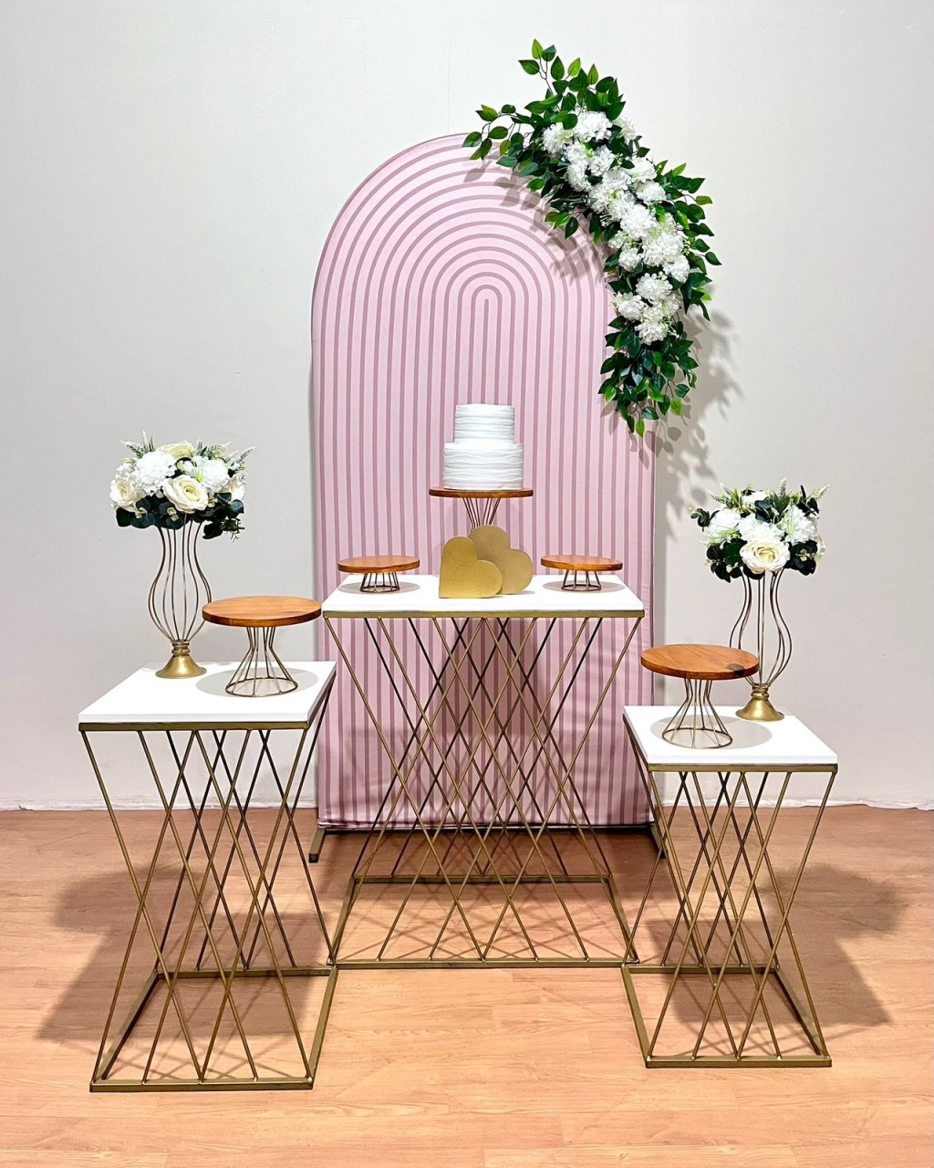 Composição Boho Com Aplique Floral - FestAí Pegue Monte