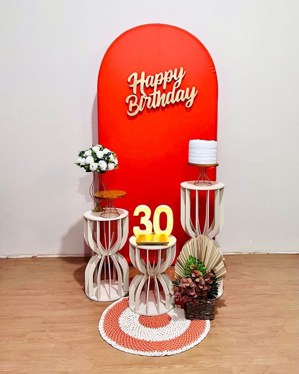 Kit Happy Bday - Laranja Com Mesas Ampulhetas - FestAí Pegue Monte