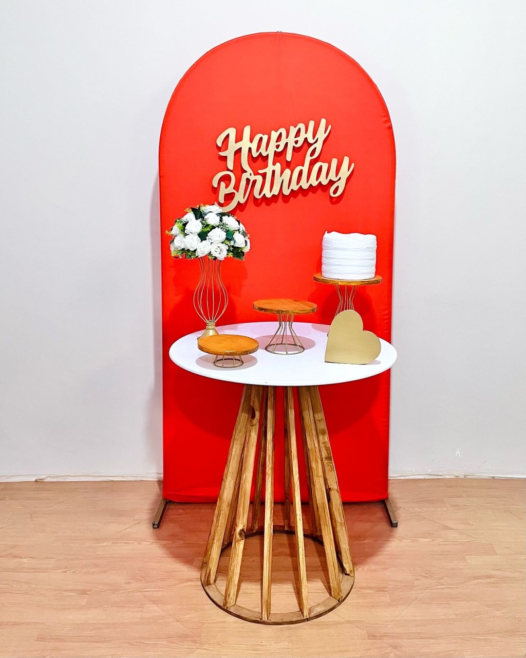 Kit Happy Bday - Laranja Com Mesa Cone - FestAí Pegue Monte