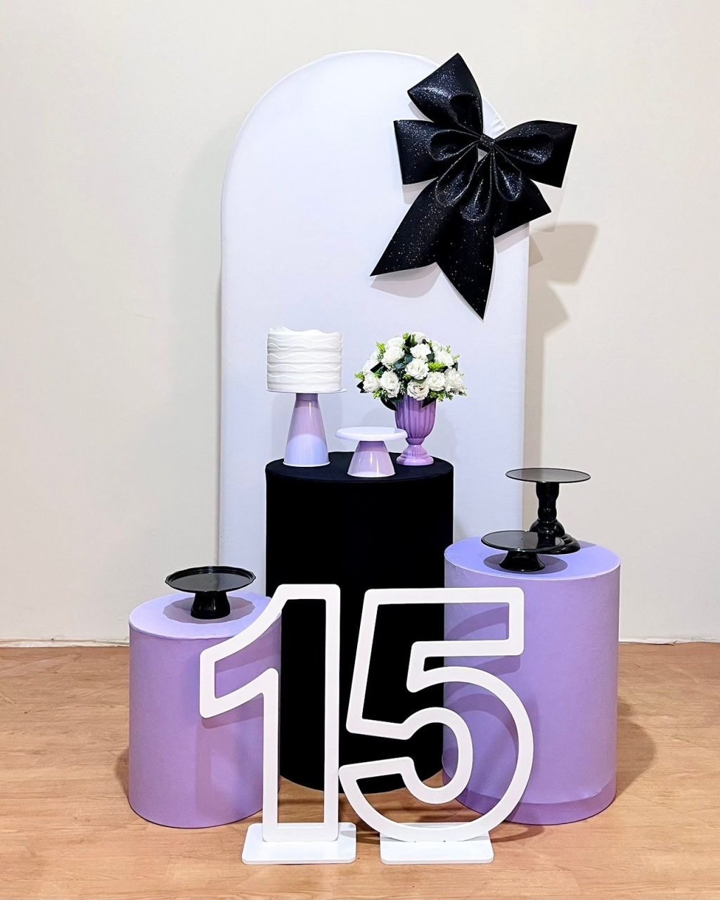 15 Anos Laço Lilas E Branco - FestAí Pegue Monte