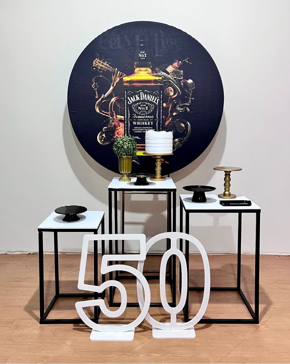 Jack Daniels - Mesas Cubo - FestAí Pegue Monte