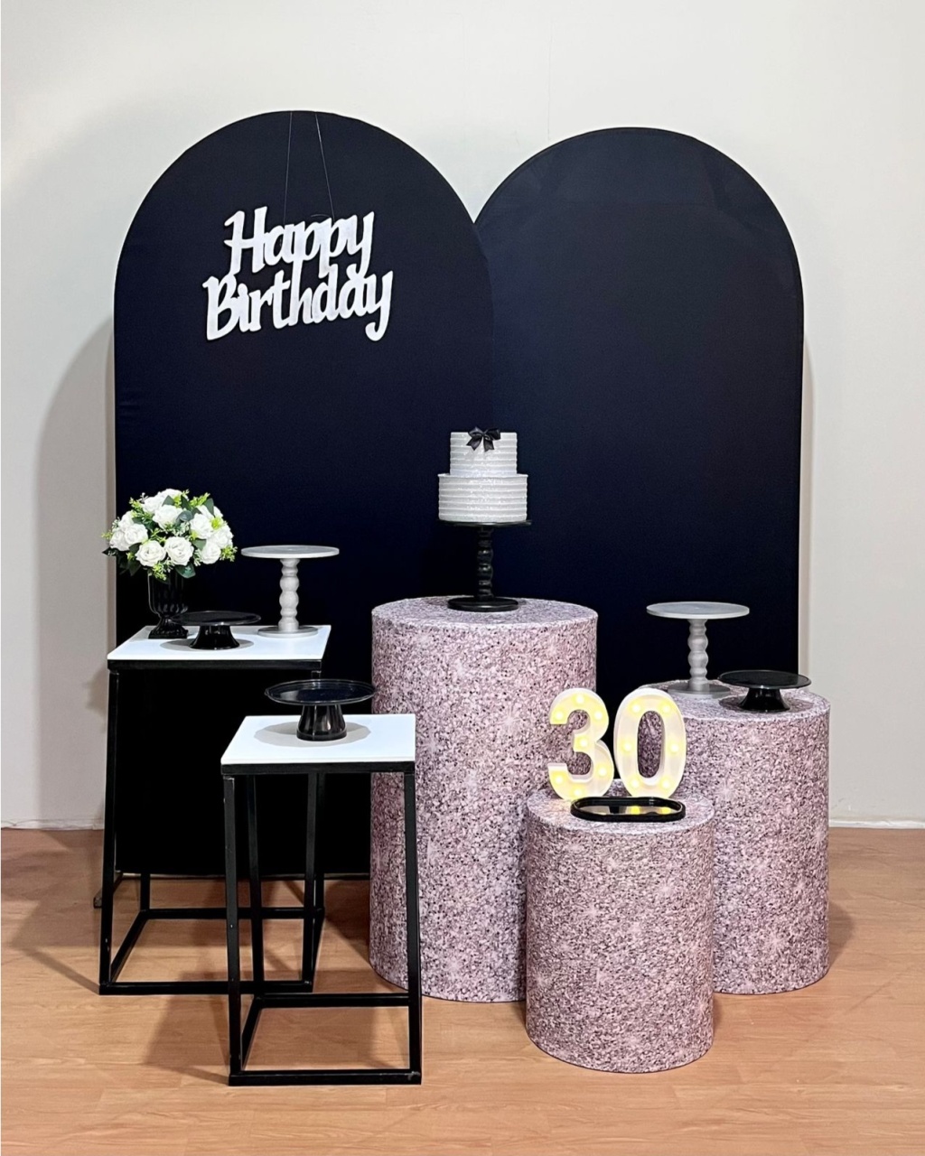Happy Bday Preto E Prata - Comp. Romano Duplo - FestAí Pegue Monte